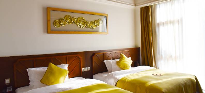 郑州银基黄帝宫御温泉酒店(动物王国店)图片