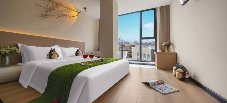 龙猫精灵酒店(济源职业技术学院御驾街店)图片