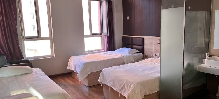 锦悦精选宾馆(齐齐哈尔欢乐谷亲子乐园店)图片