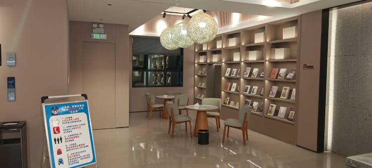 万和酒店(钦州港广场消防鉴定站店)图片