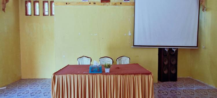 RedDoorz @ Hotel Gloria Borong图片