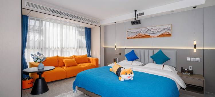 欢悦·美宿(常德欢乐城火车站店)图片