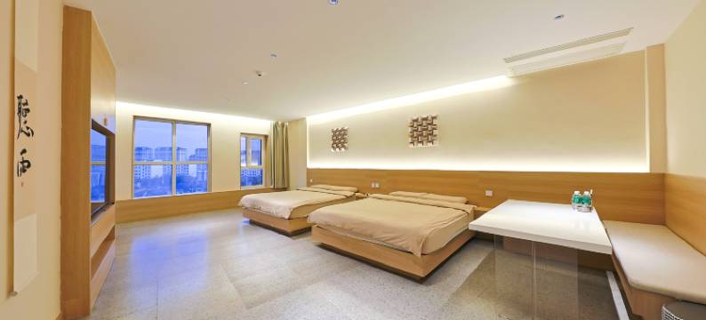 伴山·轻奢旅宿民宿(延吉万达广场延吉西站店)图片