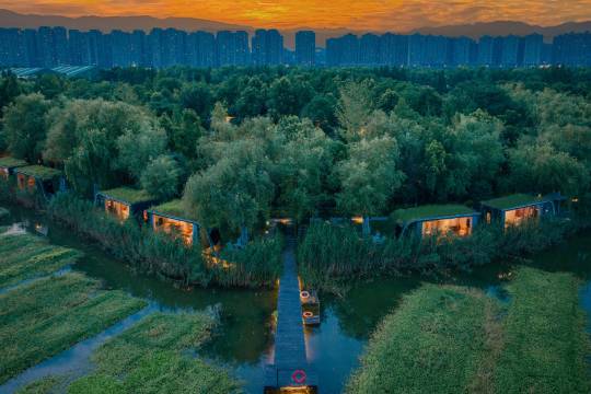 地球倉·洋湖裏生態酒店