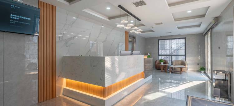万岁城轻奢酒店(万岁山大宋武侠城店)图片