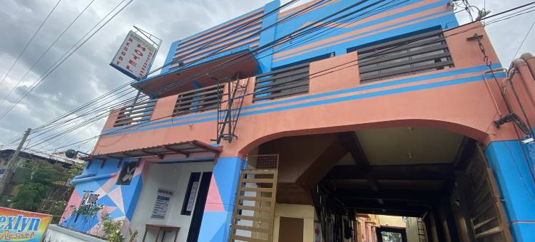 红多兹Plus圣·纳西索雷克斯林度假村(RedDoorz Plus @ Lhexlyn Resort San Narciso)图片