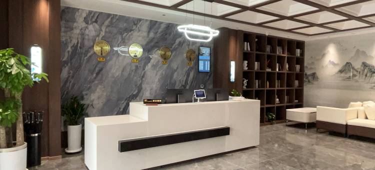 乘铭酒店(西安回民街钟楼地铁站店)图片