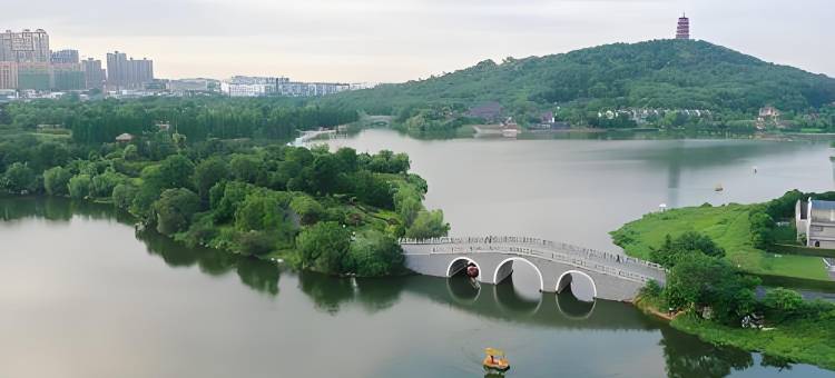 吉安●凯美龙│MUSEWONDERLUXEMODERNIST 酒店(文山步行街能仁巷店)图片