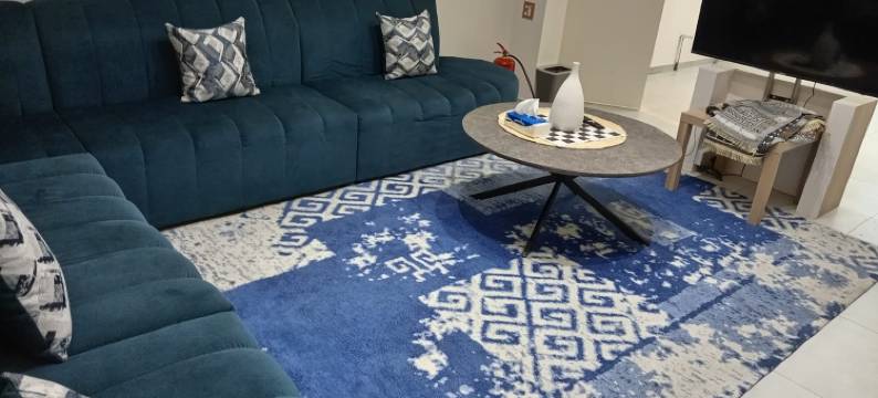 Five Hours Hotel Inn图片