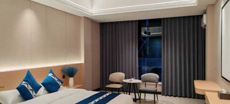 嵩明栖岸酒店图片