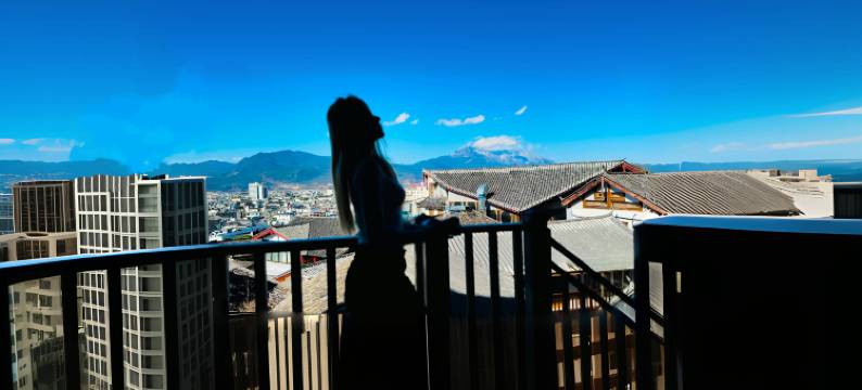 漫丽士・360°雪山观景・纳西传承设计师美宿(丽江古城四方街店)图片