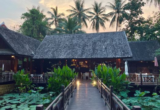 Parasol BlancHotel Overview