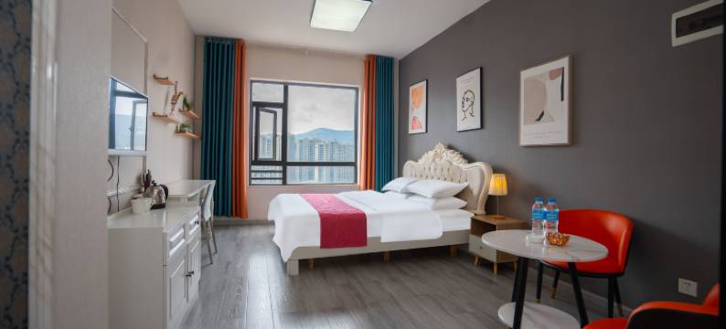 泉隆酒店(昆明羊肠村地铁站金领时代店)图片