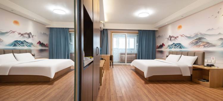 派酒店(西安三桥地铁站万象城宜家店)图片