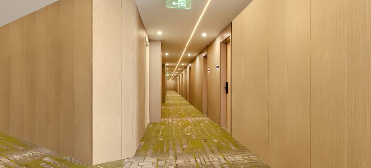 格林电竞酒店(淮安一院小营广场店)图片