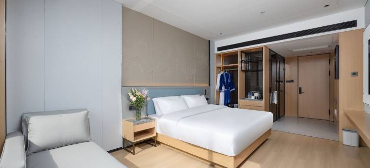 临沧铂悦酒店(玉龙湖公园佤文化广场店)图片