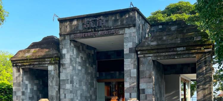 阿布哈亚吉里-SWH度假村(Abhayagiri - Sumberwatu Heritage Resort)图片