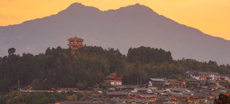 栖岸·Sunshine奢居半山古城全景美宿图片