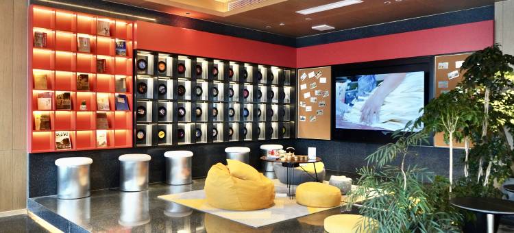 gaga美宅酒店(重庆江北国际机场鹿山地铁站店)图片