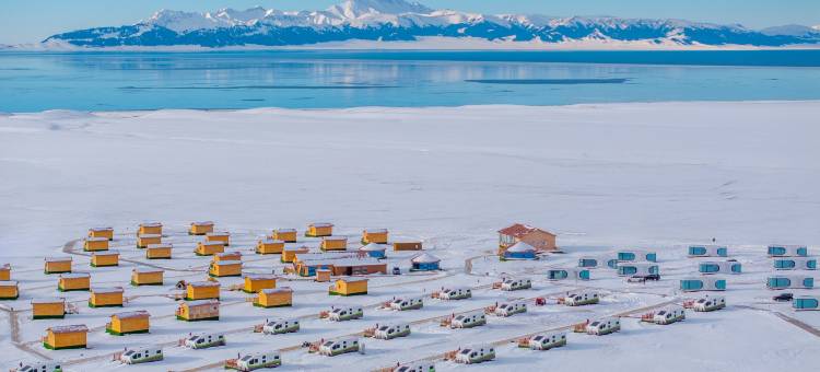 赛里木湖颐涞Elaine·禾川云锦野奢营地图片