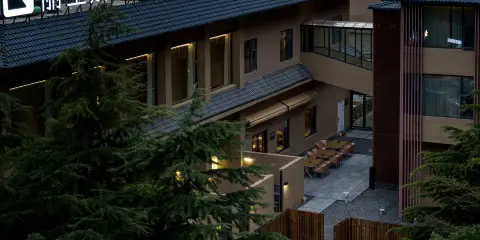 麗呈別院·四季漫居(九寨溝景區遊客中心店)
