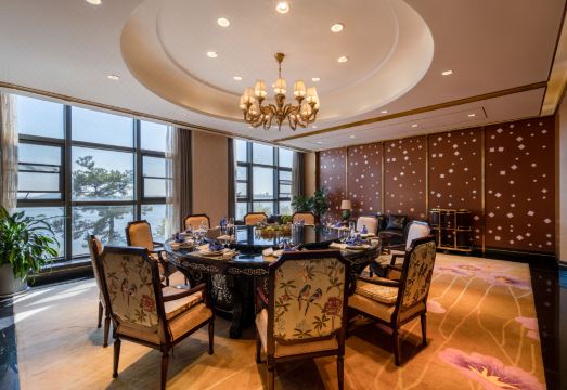 Jiulongsheng Swan Hotel Hotel Overview