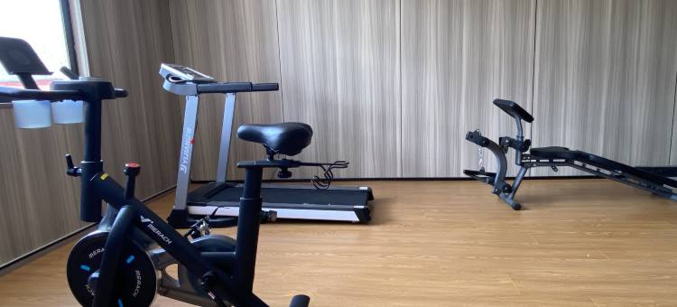 汇胜大酒店(洛隆店)图片