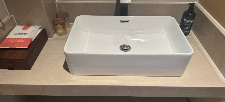 江门十里城欢影音公寓(江门东站江海万达广场店)图片