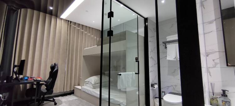 全能猫电竞酒店(沧州清风楼同天购物中心店)图片