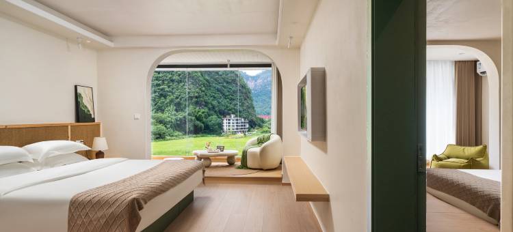 非wo不可酒店(阳朔遇龙河生态公园桂林千古情店)图片