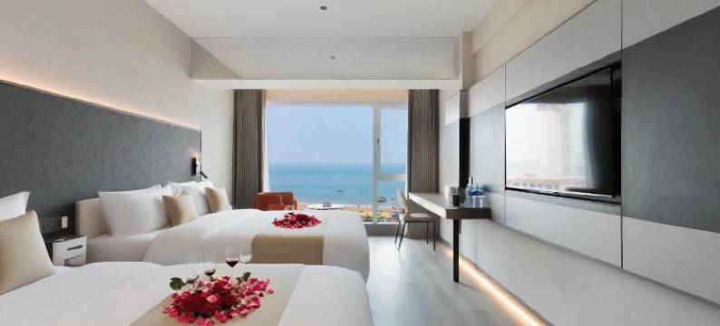 青岛金沙蓝海智能海景酒店(金沙滩啤酒城店)图片