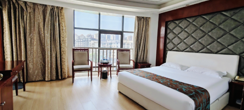 南郑县金典大酒店图片