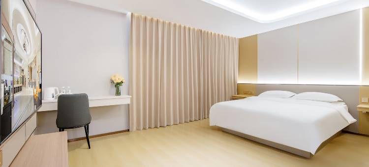 银川鸿锦添悦酒店(宝湖公园敬德夜市店)图片