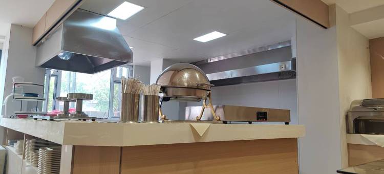 易威斯智能电竞酒店图片