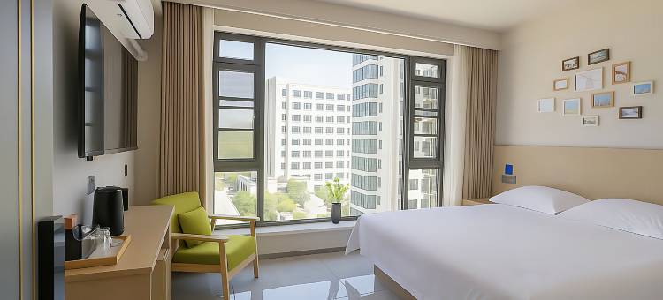 伊畔君颜民宿(老君山店)图片