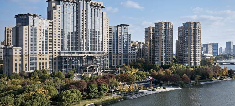 宁波洲至奢选绿城尊蓝酒店图片