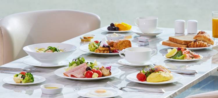 瑞娜布露索尔海滩酒店(Renebleu by Sol Beach)图片