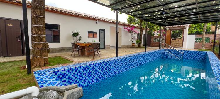 经纶庭院度假酒店(北海银滩大道店)图片