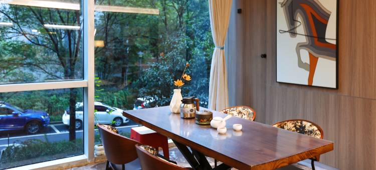 艺龙瑞云酒店(南京火车站红山动物园店)图片