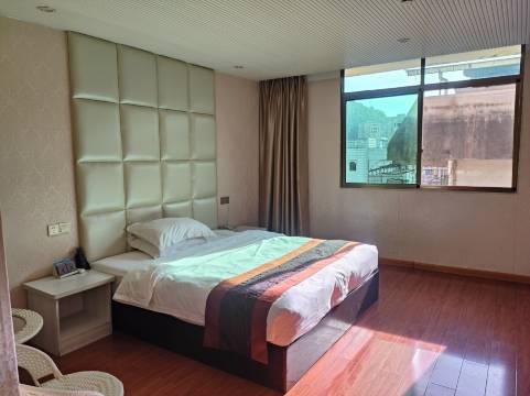 政和凤山大酒店