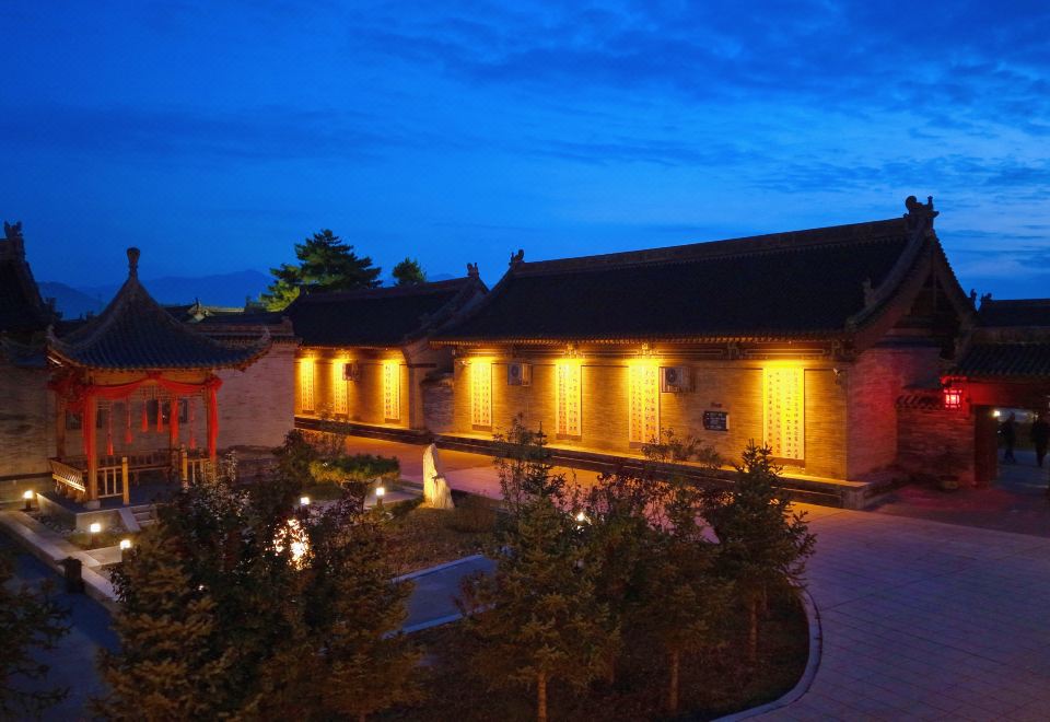 Hunyuan Ancient City Zhoushuyiguan Hotel Overview