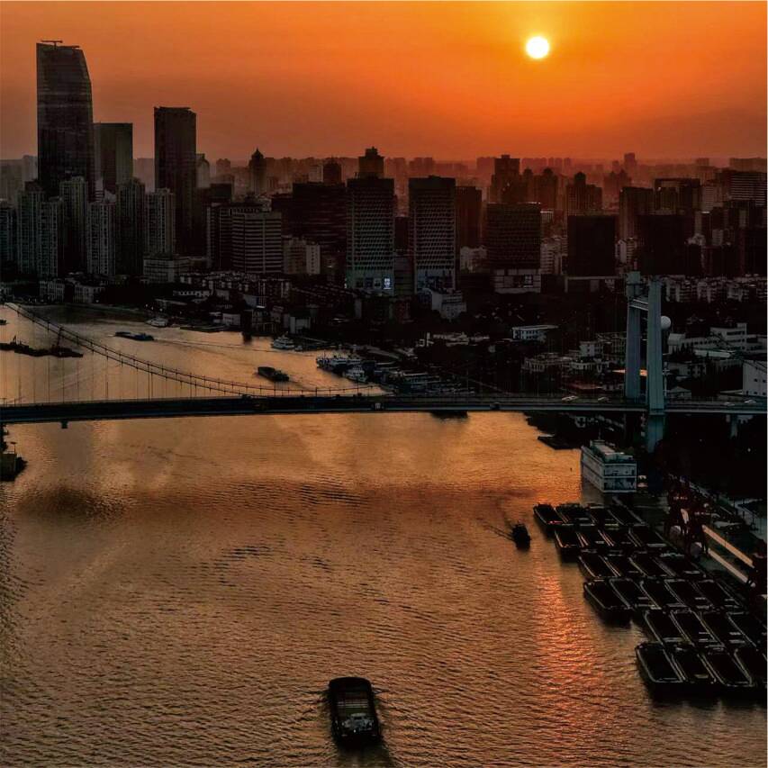 宁波老外滩文创港等风来酒店图片