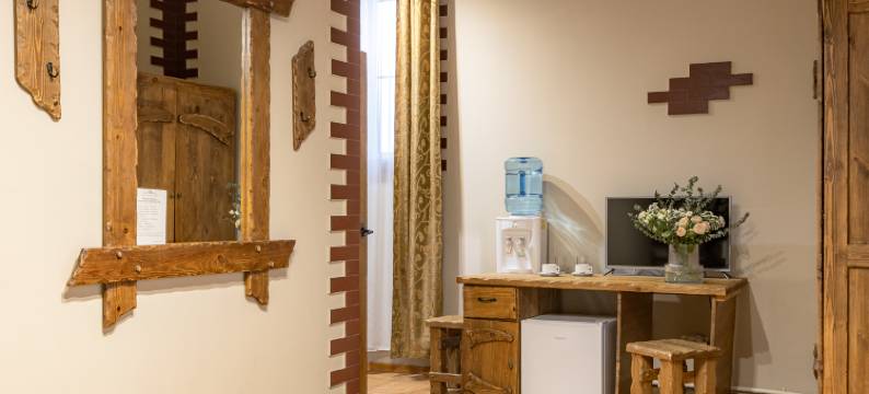 普希金的房间(Nomera v Pushkine)图片