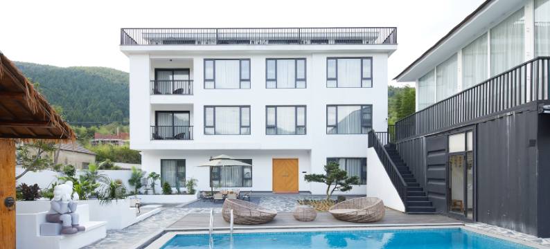 安吉·GYOU古苑亲宠星空温泉设计师美宿图片