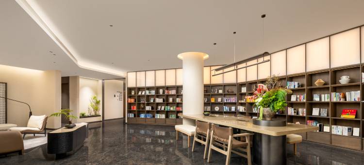 北京传媒大学管庄地铁站亚朵酒店图片