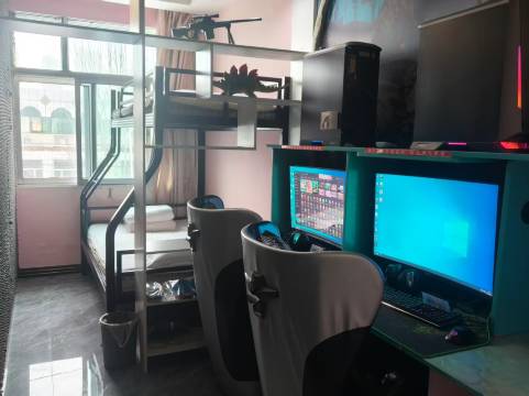 乌兰察布阿彤沐电竞宾馆(人民公园店)