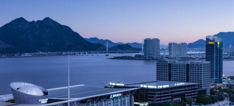 隆猫酒店(滨江万象城会展中心店)图片