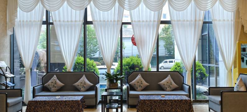 毕节南方卓越大酒店图片