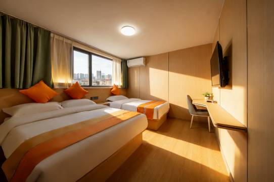 快乐驿站轻奢酒店(西安咸阳国际机场店)