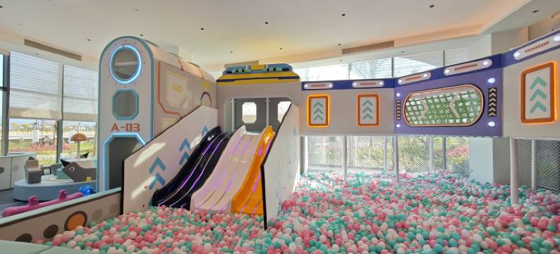 西双版纳站希尔顿花园酒店图片